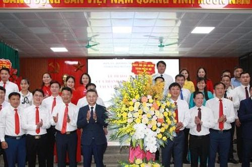Công bố Quyết định thành lập xã Hòa Xá