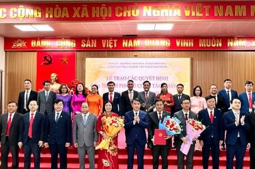 Các xã Nam Phù, Thanh Trì, Đại Thanh công bố quyết định về công tác cán bộ