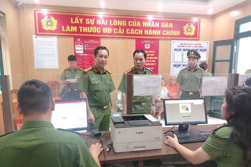 Công tác đảm bảo an ninh trật tự, phục vụ nhân dân duy trì thông suốt