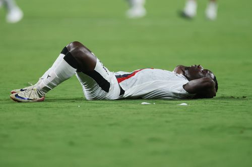 Man City thua Al Hilal không khác nào sự lố bịch