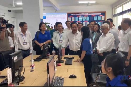 Chủ tịch UBND TP HCM kiểm tra công tác vận hành tại phường mới