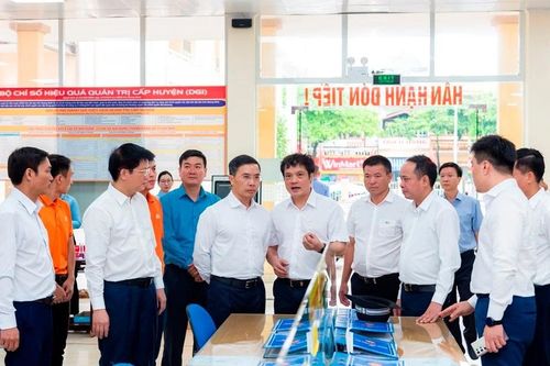 FPT hỗ trợ Quảng Ninh triển khai mô hình chính quyền 2 cấp và Trung tâm phục vụ hành chính công 1 cấp