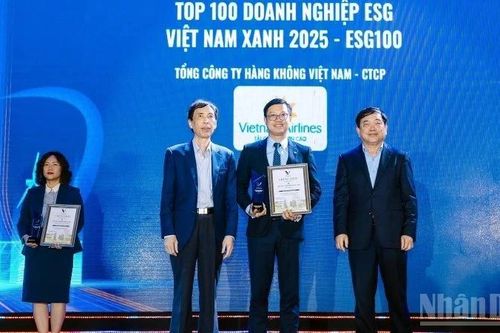 Vietnam Airlines khẳng định vị thế tiên phong thúc đẩy tăng trưởng xanh