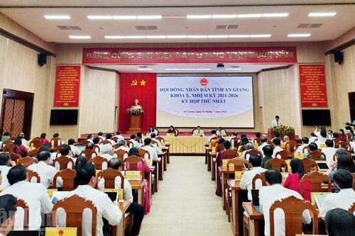 Phó Bí thư Thường trực Tỉnh ủy An Giang Nguyễn Thanh Nhàn giữ chức vụ Chủ tịch Hội đồng nhân dân tỉnh
