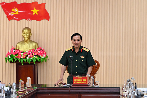 Đoàn công tác Bộ tư lệnh Quân khu 9 kiểm tra tại Cà Mau