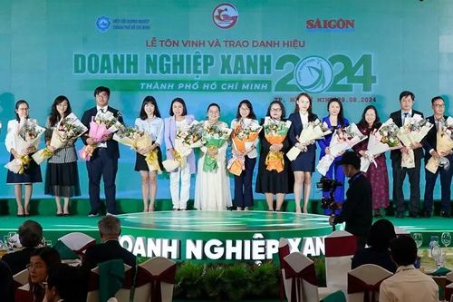 Xanh hóa thương mại: Hành trình từ sáng kiến đến hành động