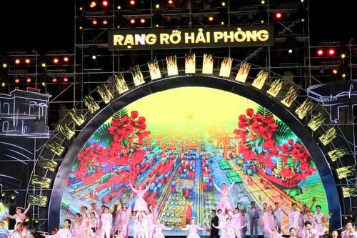 'Rạng rỡ Hải Phòng' – Giao thoa văn hóa nghệ thuật chào mừng thành phố hợp nhất