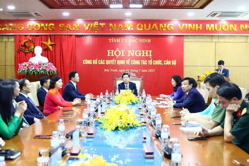 Thường trực Tỉnh ủy Bắc Ninh công bố quyết định tổ chức, nhân sự sau hợp nhất