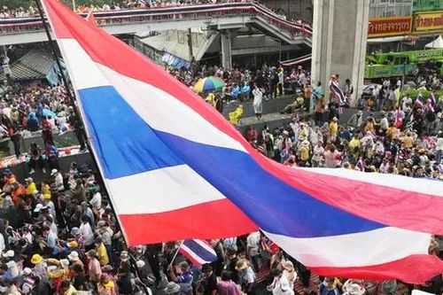 Gia đình Thủ tướng Thái Lan bước vào trận chiến pháp lý