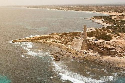 Tàu chở dầu phát nổ ngoài khơi bờ biển Libya