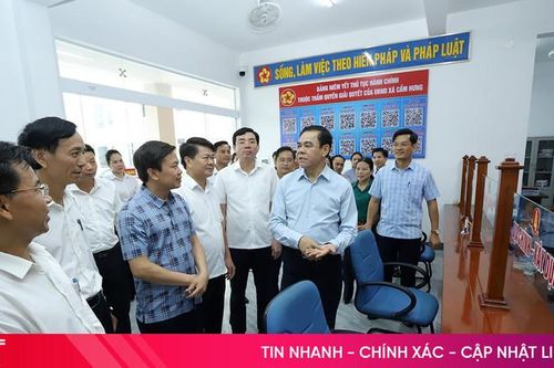 Xây dựng đội ngũ cán bộ cấp xã năng động, gần dân, vì Nhân dân phục vụ