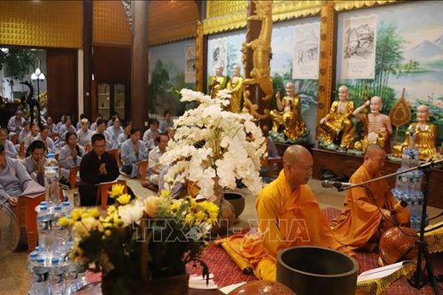 Cộng đồng người Việt tại Lào hưởng ứng 'sắp xếp lại giang sơn'
