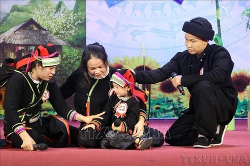Hiện thực hóa mục tiêu xây dựng gia đình Việt Nam no ấm, tiến bộ, hạnh phúc, văn minh