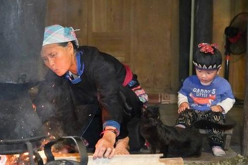 Phụ nữ dân tộc Tày có sinh kế bền vững từ du lịch cộng đồng