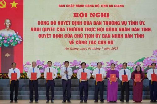 Tỉnh An Giang bổ nhiệm cán bộ lãnh đạo sau sắp xếp bộ máy