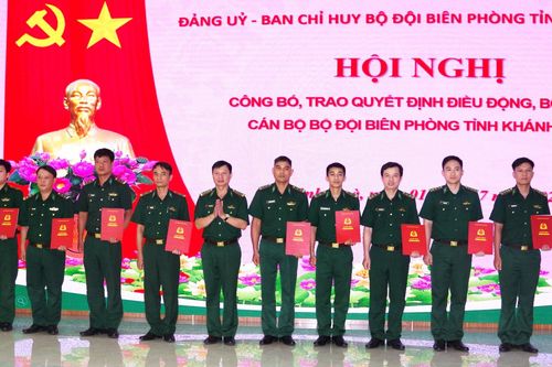 Bộ đội Biên phòng tỉnh Khánh Hòa điều động, bổ nhiệm 77 cán bộ, sĩ quan