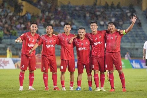 Việt Nam All Stars đánh bại dàn Huyền thoại MU