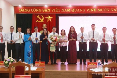 Công bố quyết định thành lập Đảng bộ MTTQ Việt Nam tỉnh và các chi bộ trực thuộc