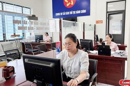 Đảm bảo hoạt động thông suốt, phục vụ tốt nhân dân và doanh nghiệp