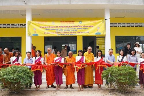 An Giang: Khánh thành 3 phòng học dành cho học sinh nghèo người Khmer