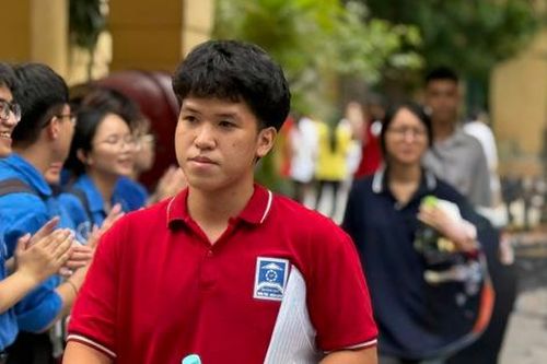 Gian lận thi cử bằng AI: Giáo dục cần thích ứng nhanh