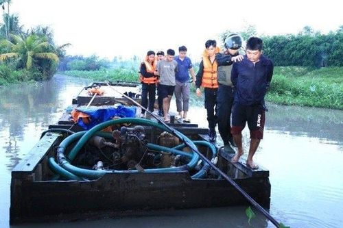 Đồng Nai: Phát hiện, bắt giữ nhóm đối tượng khai thác cát trái phép trên sông
