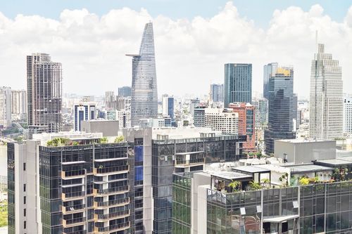 Bất động sản phía Nam 'bừng tỉnh' sau sáp nhập?