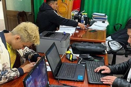 Lập Fanpage chạy quảng cáo, lừa đảo hàng loạt người Việt ở Mỹ, Úc