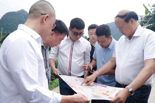 Phó Chủ tịch UBND tỉnh Hoàng Văn Thạch: Xây dựng phương án thiết kế Dự án cao tốc Đồng Đăng - Trà Lĩnh (giai đoạn 2) đảm bảo tối ưu hướng tuyến
