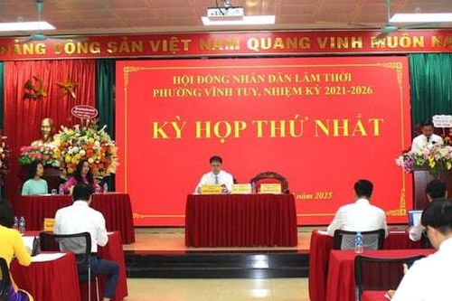 Kỳ họp thứ nhất HĐND phường Vĩnh Tuy quyết định nhiều nội dung quan trọng
