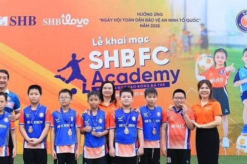 Chương trình đào tạo bóng đá trẻ SHB FC Academy - Món quà ý nghĩa cho thiếu nhi