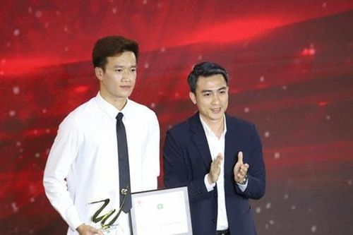 Tiền đạo Alan và Hoàng Đức xuất sắc nhất V.League 2024-2025