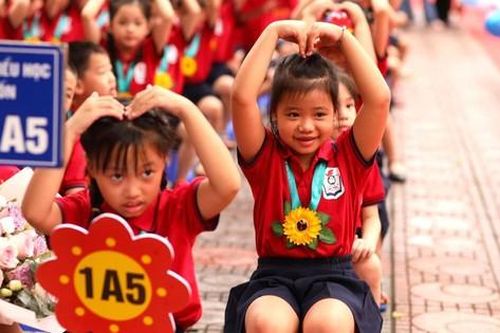 Tuyển sinh đầu cấp Hà Nội 2025-2026: Phụ huynh có cần lo lắng?