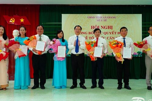 Sở Y tế An Giang công bố nhân sự, kiện toàn bộ máy sau sáp nhập
