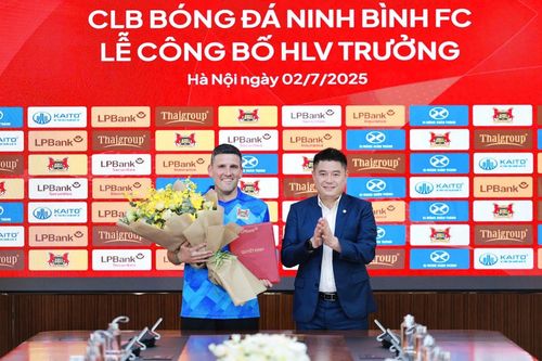 Ninh Bình ra mắt HLV người Tây Ban Nha