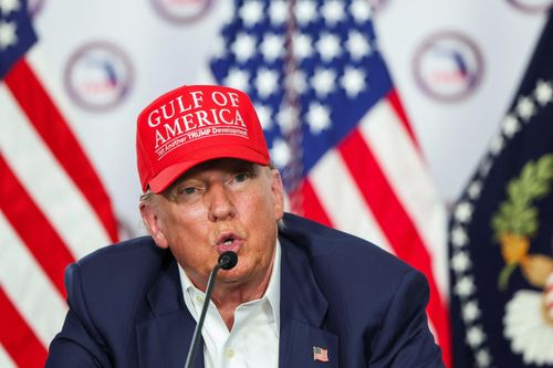 Tổng thống Trump: Mỹ sẽ giảm đáng kể thuế đối ứng cho hàng Việt Nam