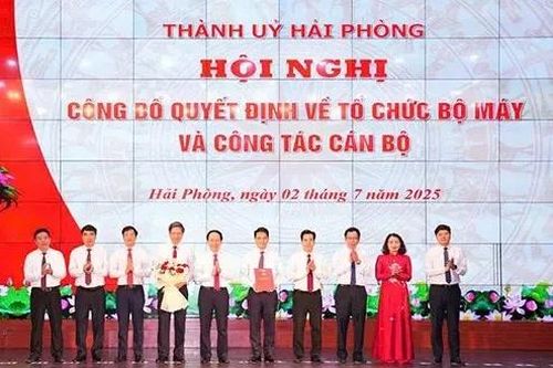 Hải Phòng công bố quyết định sắp xếp tổ chức bộ máy các cơ quan