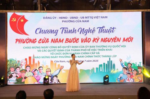Chương trình nghệ thuật 'Phường Cửa Nam bước vào kỷ nguyên mới'