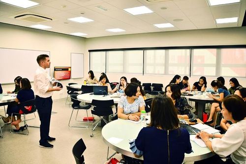 Tập trung bồi dưỡng công chức theo yêu cầu vị trí việc làm