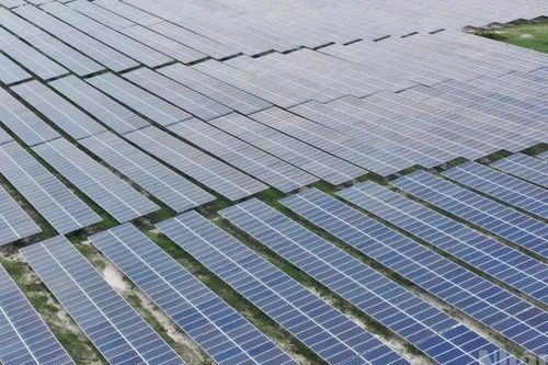 Gỡ điểm nghẽn tài chính, khơi dòng nhân lực số để doanh nghiệp Việt vững chân trong chuỗi cung ứng năng lượng