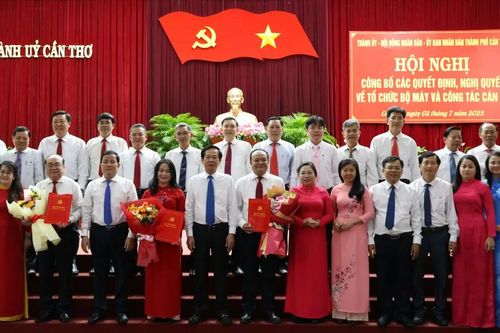 TP Cần Thơ: Đổi mới phong cách lãnh đạo, chỉ đạo, điều hành theo hướng gần dân, sát việc