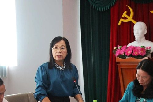 Bà La Thị Thúy giữ chức Giám đốc Sở GD&ĐT tỉnh Vĩnh Long