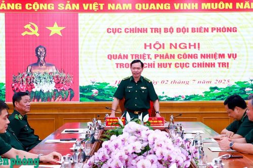 Quán triệt, phân công nhiệm vụ trong Chỉ huy Cục Chính trị BĐBP