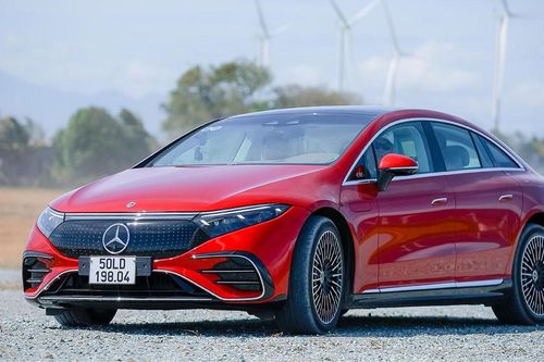 Mercedes-EQS bị người dùng quay lưng vì thiết kế đi trước thời đại
