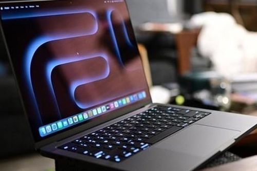 Cơ hội mua MacBook giá rẻ cho nhiều người