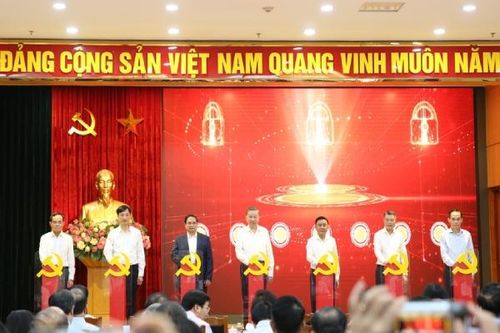 Ra mắt 3 nền tảng số triển khai Nghị quyết 57