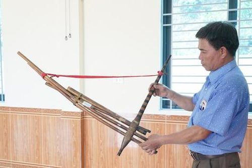 Gìn giữ bản sắc văn hóa người Chứt từ những nhà văn hóa cộng đồng