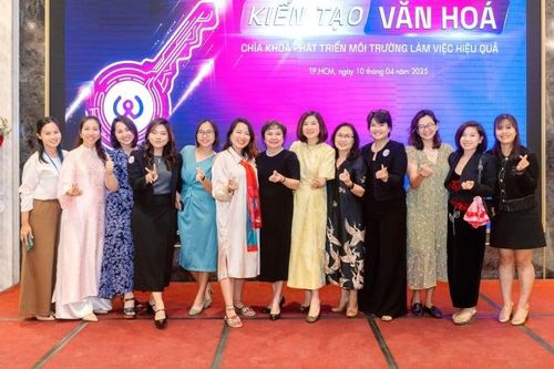 'Vũ khí' của lãnh đạo nữ trong thời đại biến động