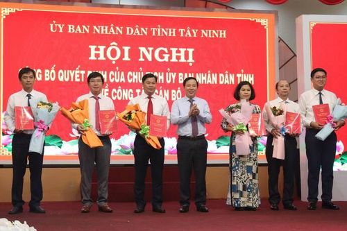 Ông Huỳnh Văn Quang Hùng làm Giám đốc Sở Công Thương tỉnh Tây Ninh (mới)