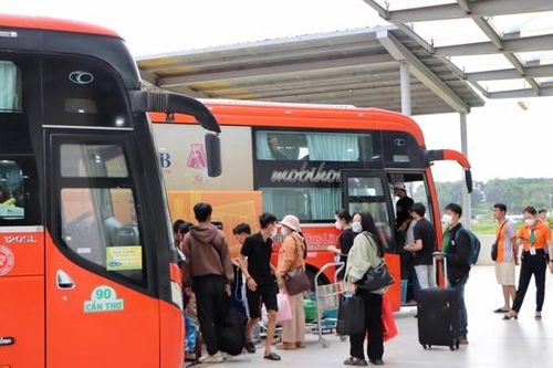 Vận chuyển cán bộ, công chức đi làm sau sáp nhập: Doanh nghiệp sẵn sàng vào cuộc